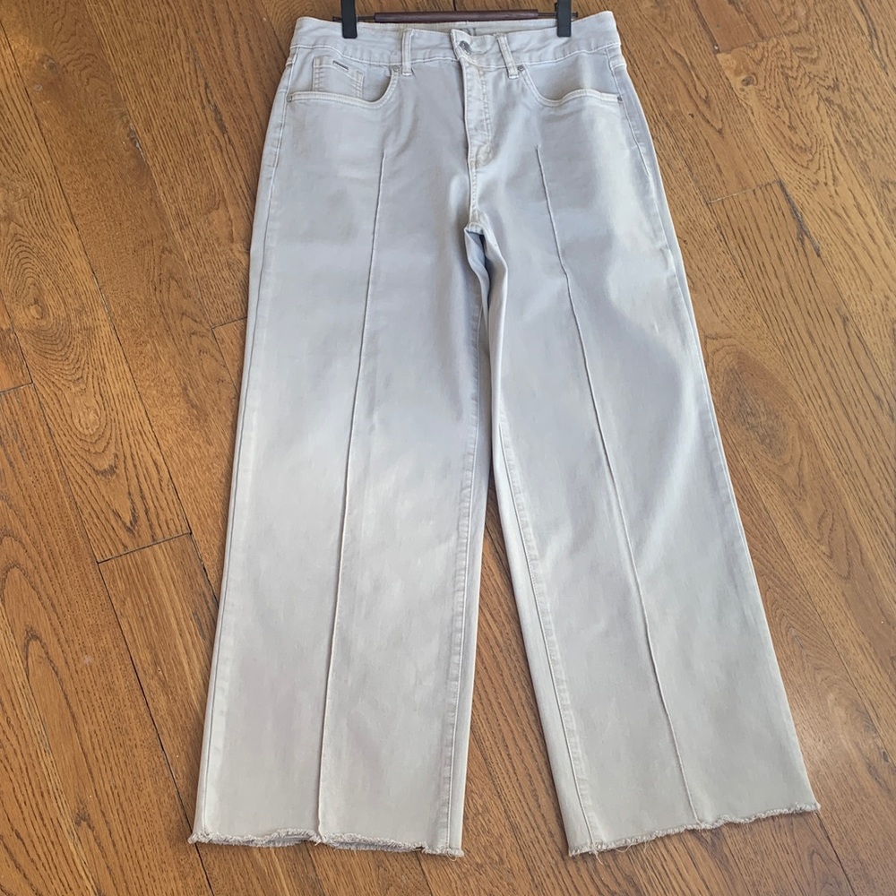 Casual & Cool Women's Light Tan Flare Jeans